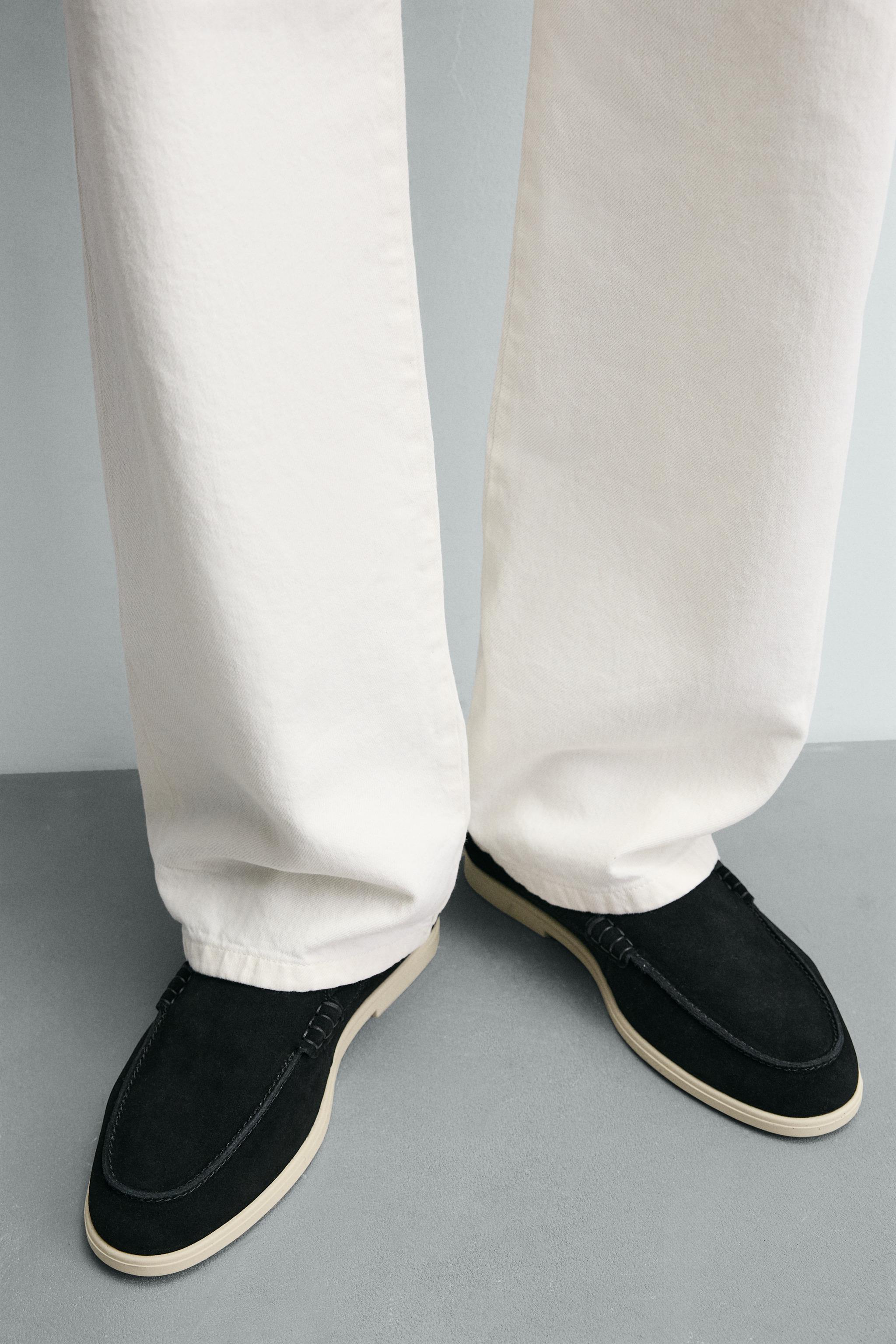 CASUAL LEATHER LOAFERS